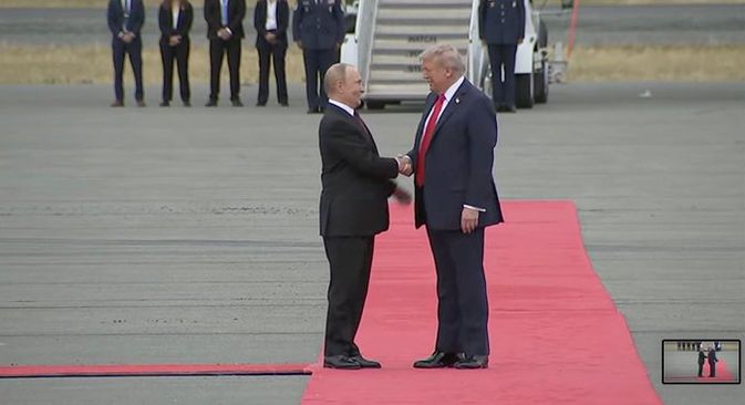 SON DAKİKA Dünyanın gözü Alaska'da! Putin ve Trump'tan ilk görüntü!