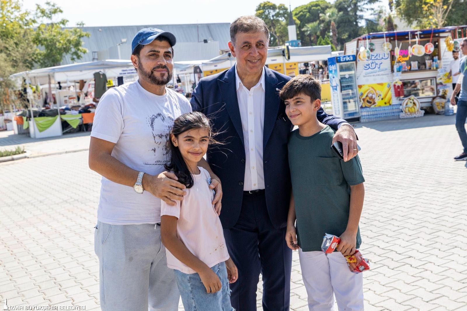 Dört bölümden oluşan içerik