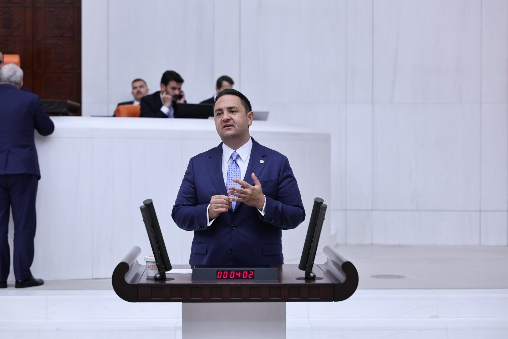 Okullar açıldı, kantin fiyatları el yakıyor! YENİ Partili Akdoğan'dan net çağrı...