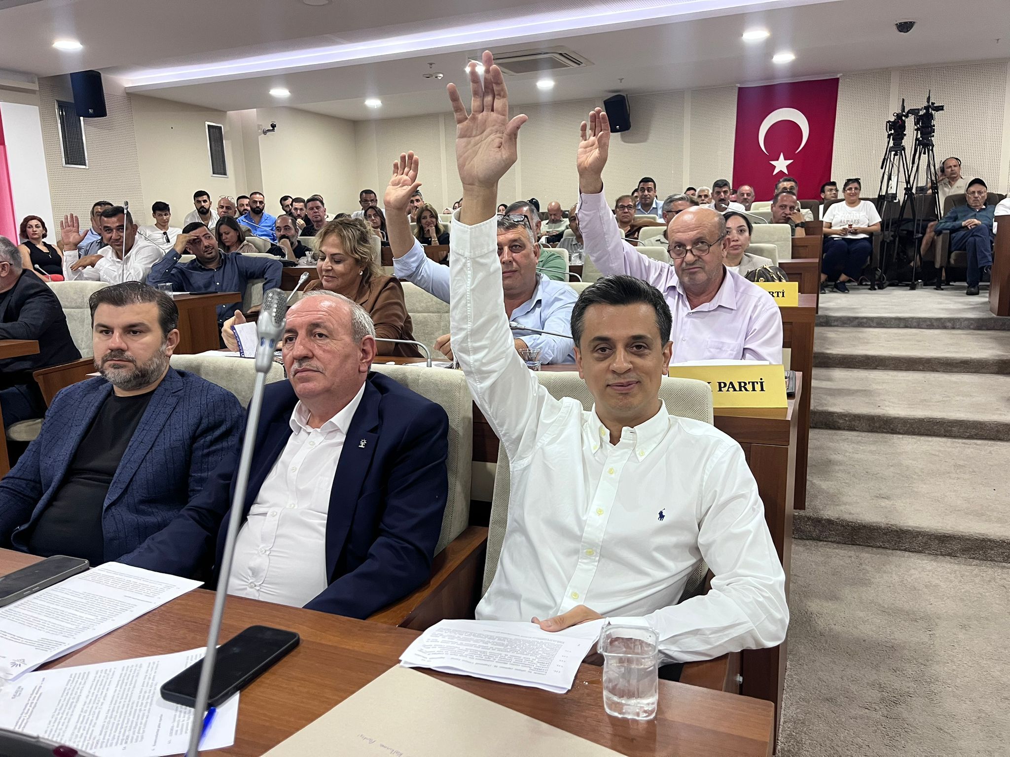 ak parti grup başkan vekili fırat eroğlu