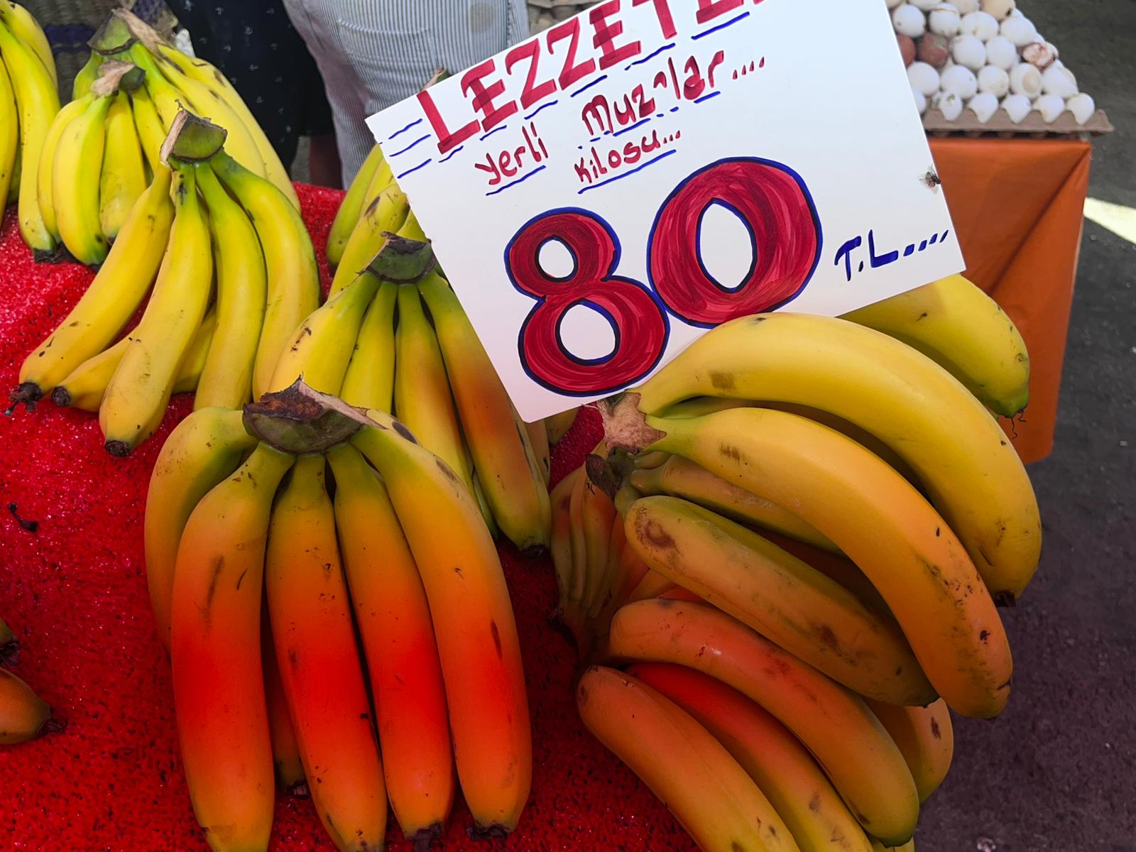 karabağlar pazar muz