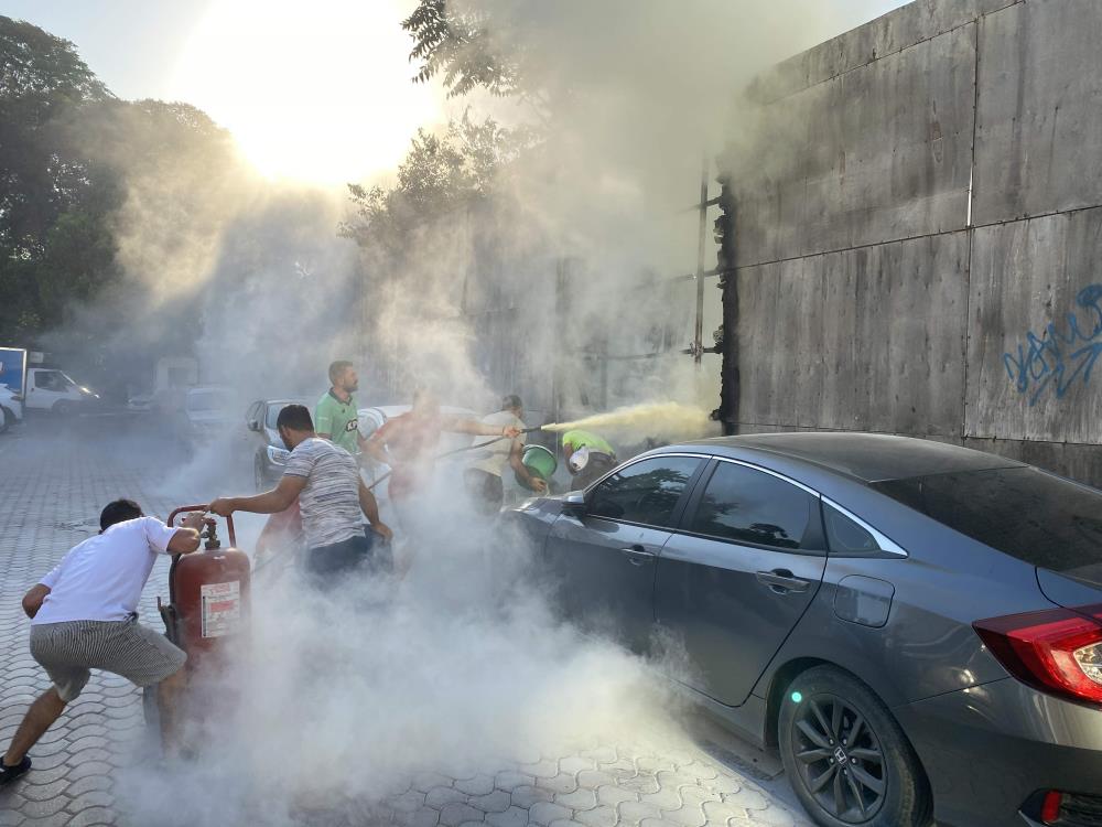 İtfaiye ekipleri yangını söndürdü