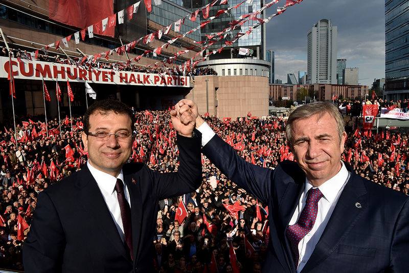 Ekrem İmamoğlu ve Mansur Yavaş