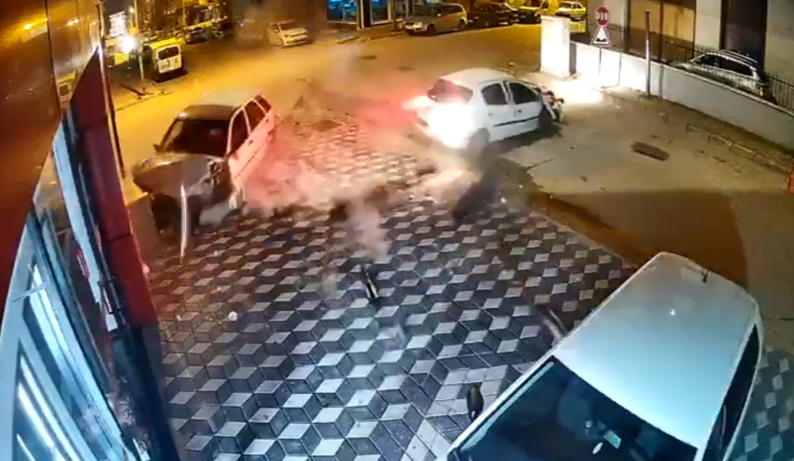 2 Y I L D A I S Y E R I N E 9 A R A C C A R P A N E S N A F M 913553 271432