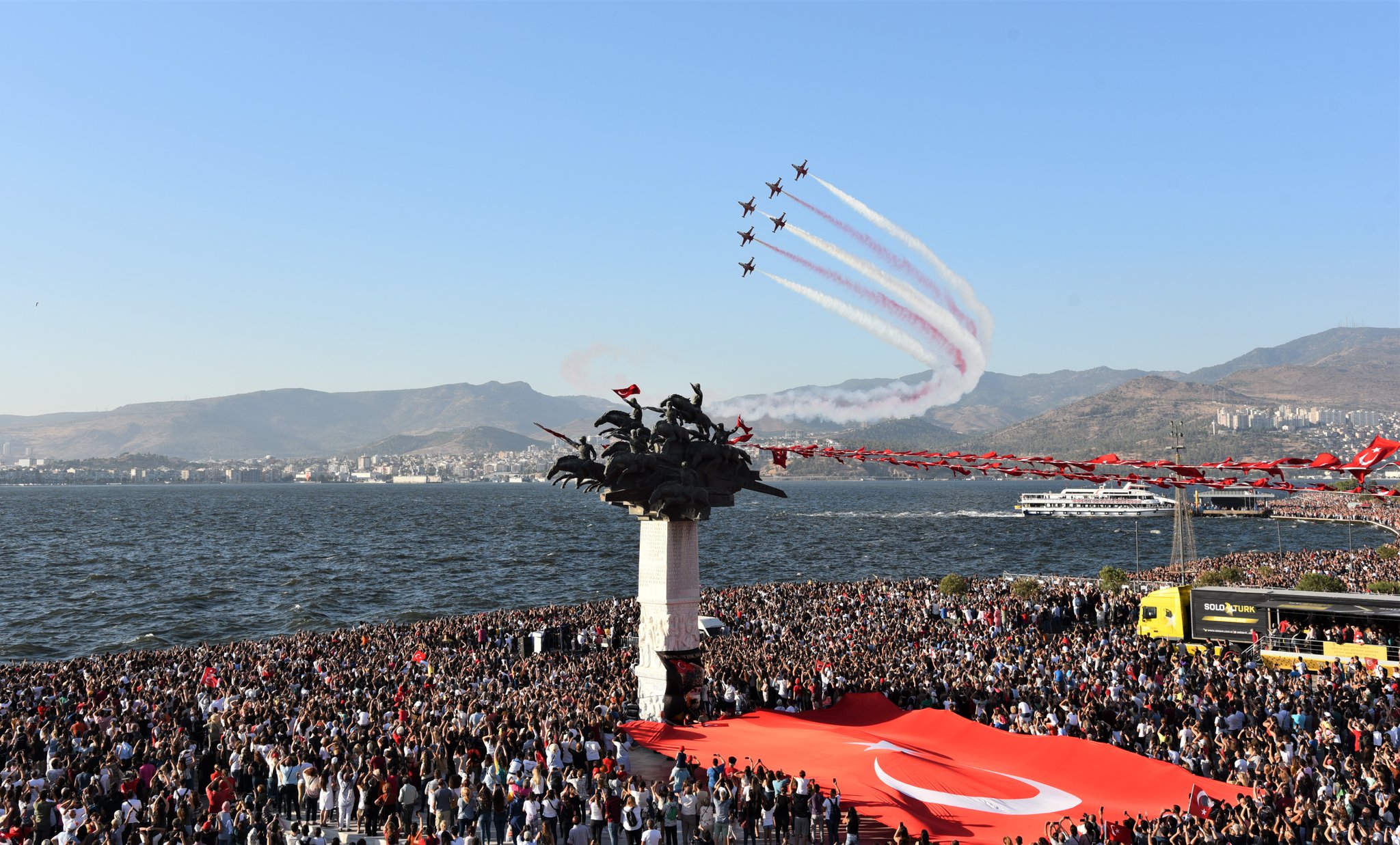 9 Eylül 2025 İzmir'in Kurtuluşu 8