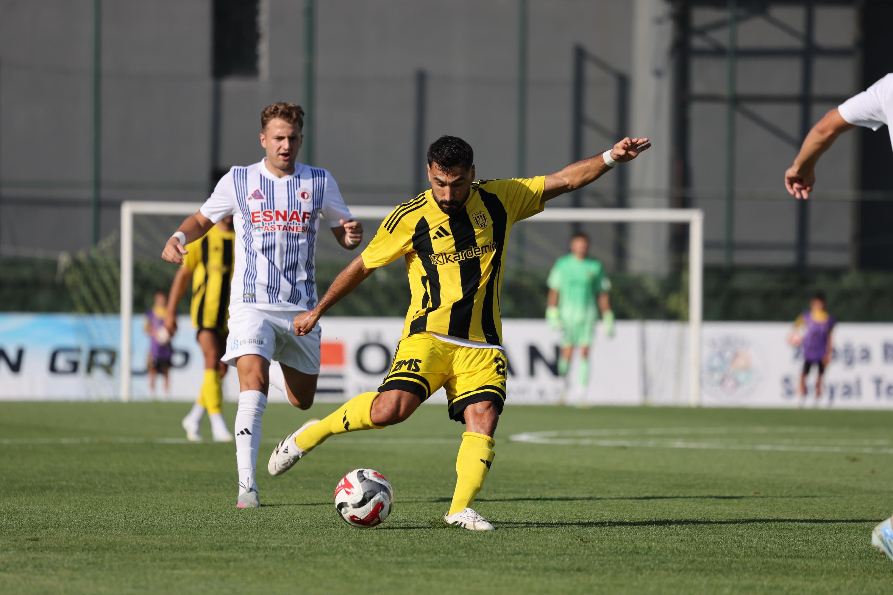 A L I A G A F K F E T H I Y E S P O R F O T O G R A