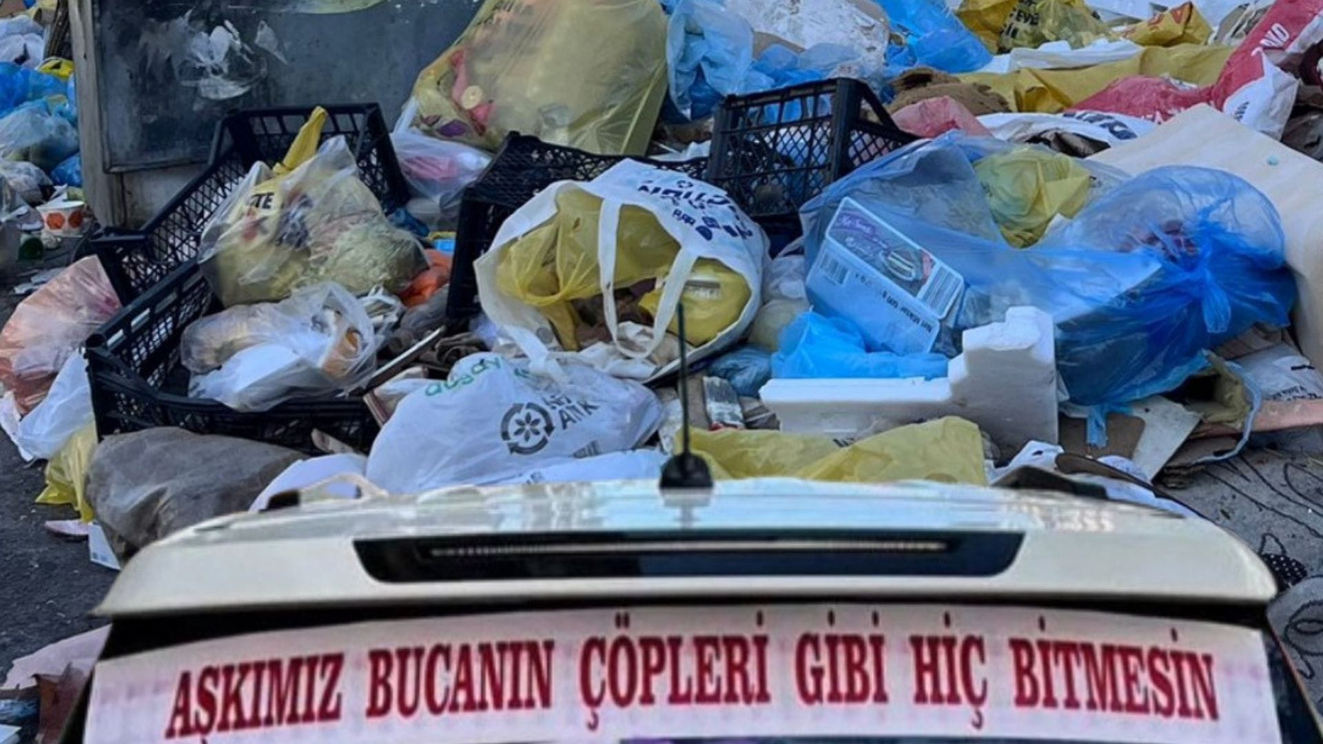 VEE... İZMİR'İN ÇÖP SORUNU...