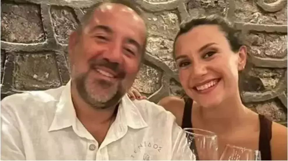 Ata Demirer Sevgilisi