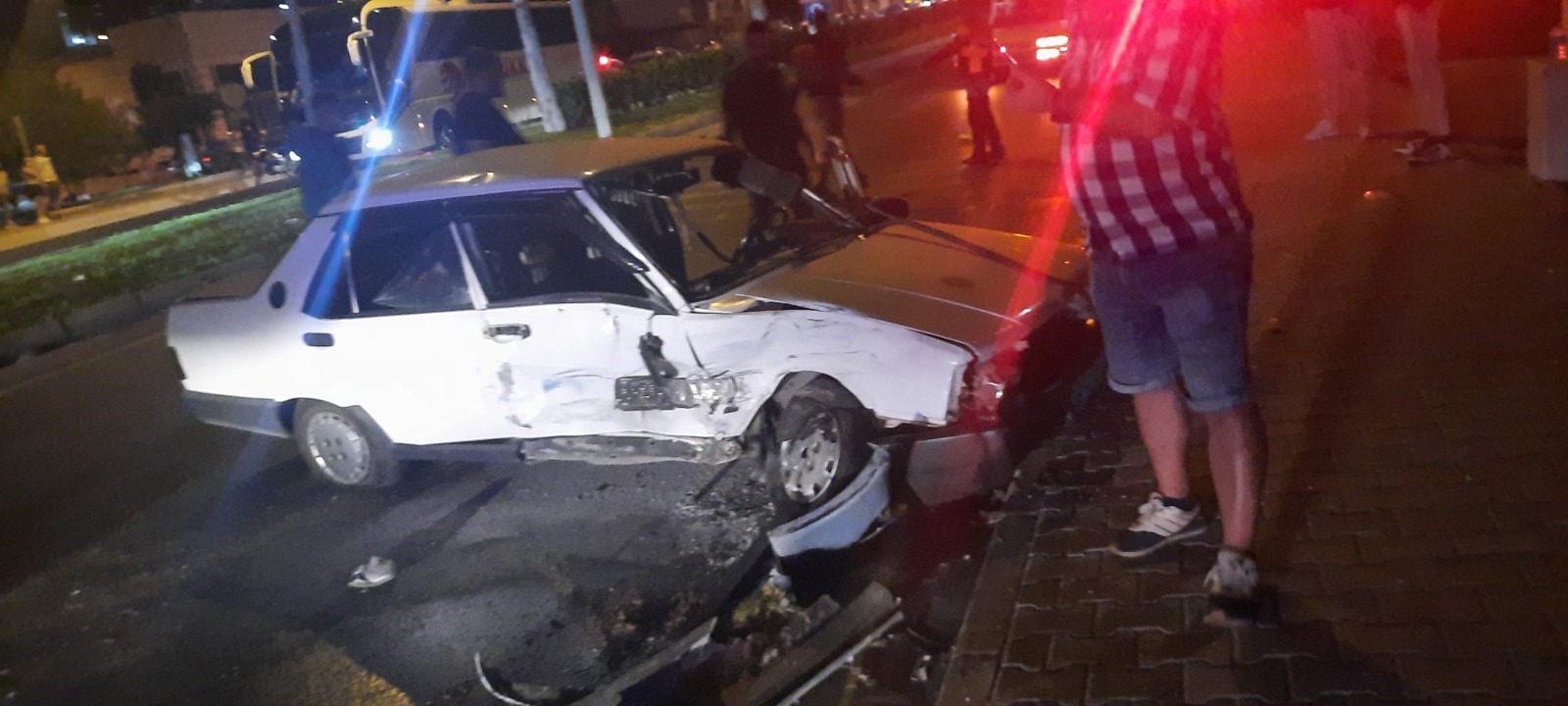 Aşırı hız feci sonuç getirdi