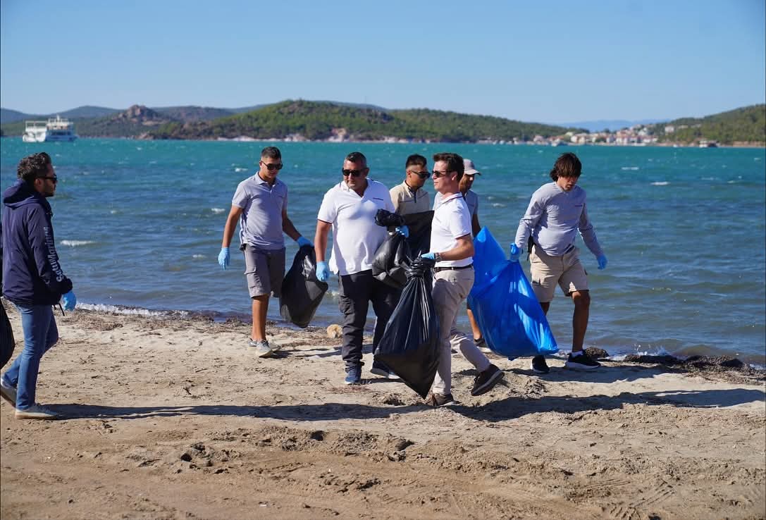 Ayvalık’ta Dünya Temizlik Günü’nde Sulak Alan Temizliği 4