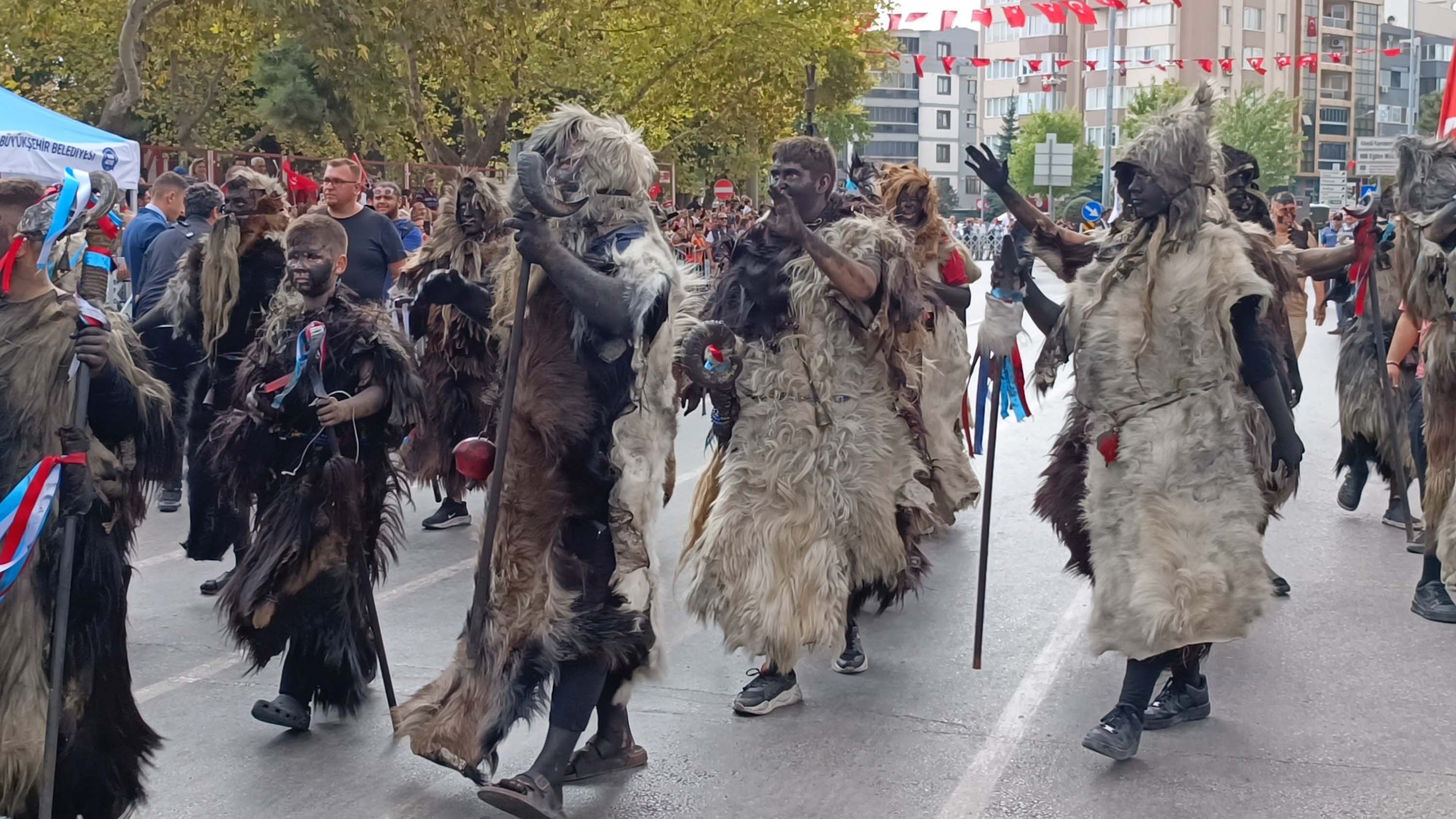 B A L I K E S I R I N K U R T U L U S T O R E N I N D E T U L U T A B 900596 267598