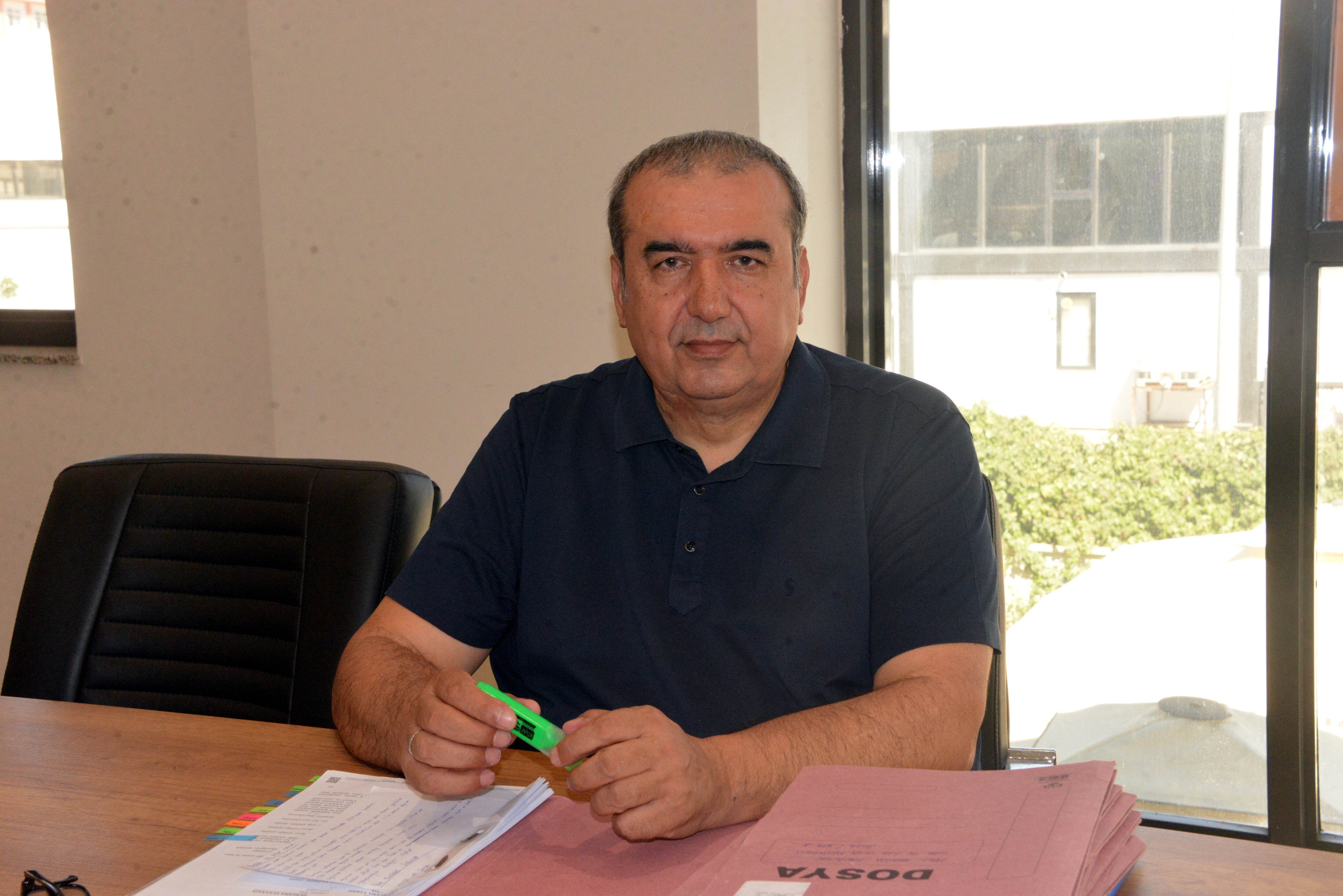 B A N K A K A R T I N I A R K A D A S I N A V E R D I H