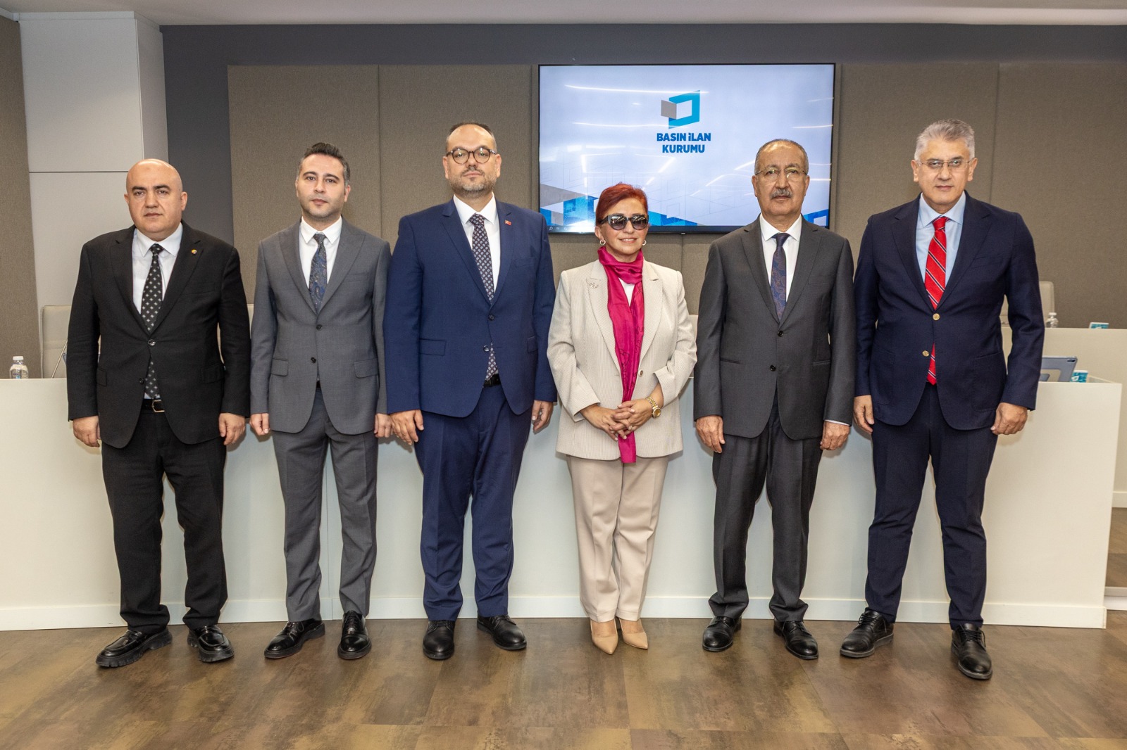 İlk yönetim kurulu toplantısı ve gündemdeki maddeler