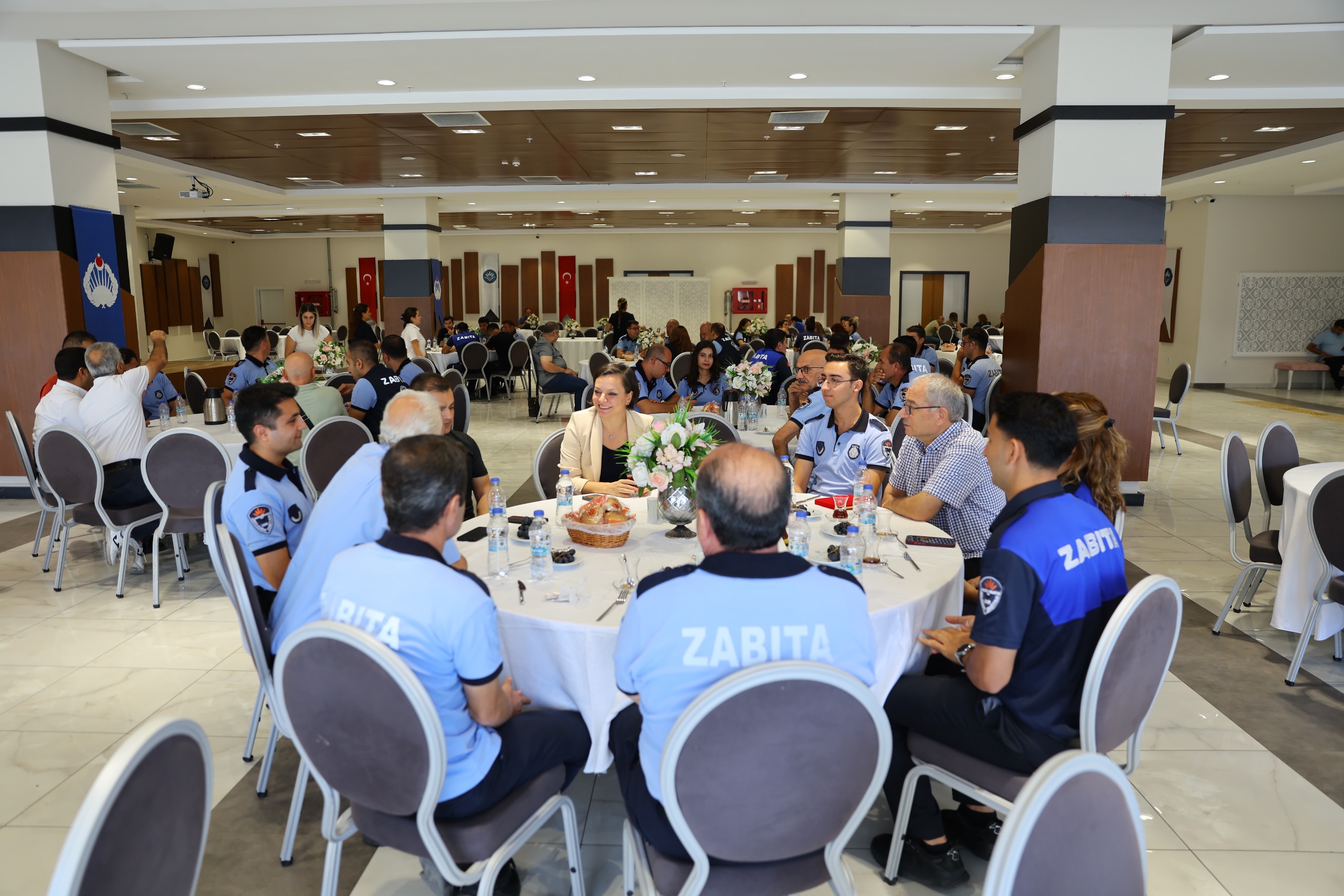 Başkan Kınay Zabıta Teşkilatı Ile Biraraya Geldi (1)