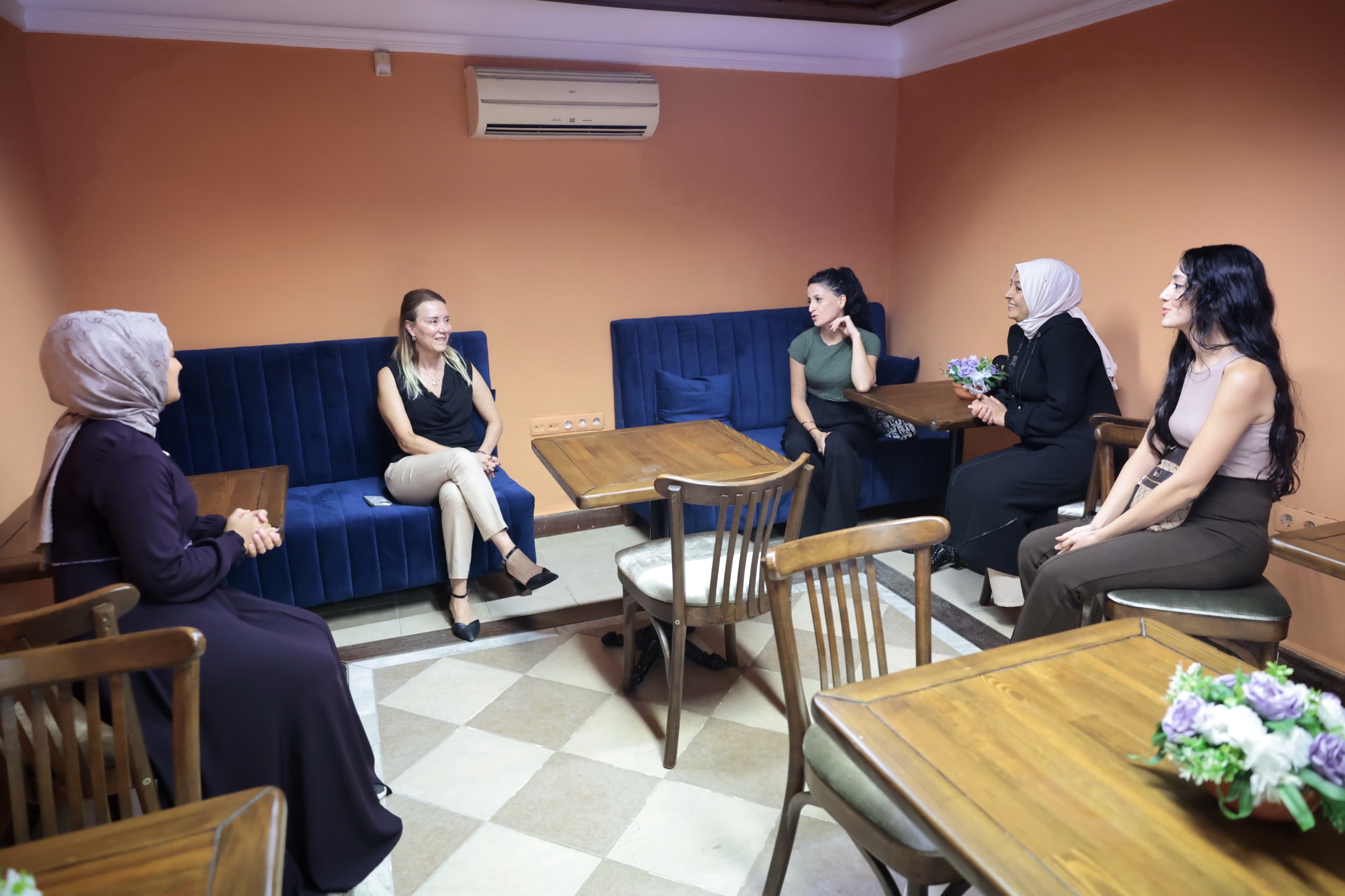 Başkan Mutlu, Oyun Evi’nin Minikleriyle Buluştu (5)