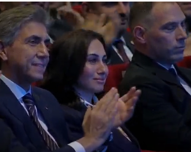 Beykoz Belediyesi Başkan Vekili Özlem Vural Gürzel De Akp'ye Katı