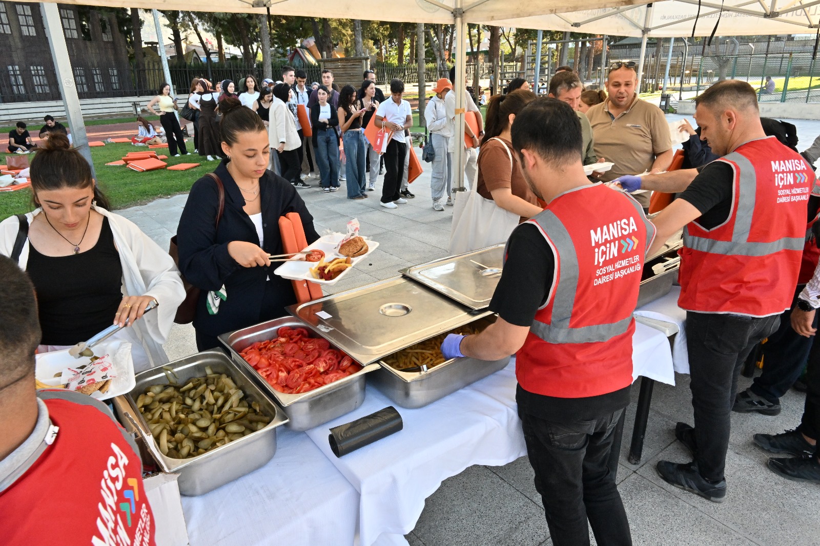 Büyükşehir’den Üniversite Öğrencilerine Tanıtım Gezisi (10)