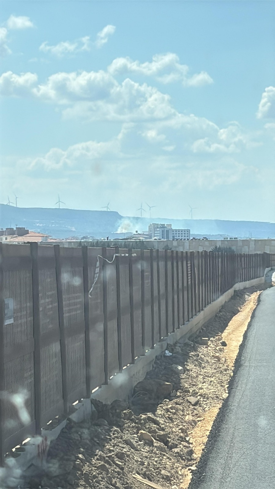 Yangına havadan ve karadan yoğun müdahale