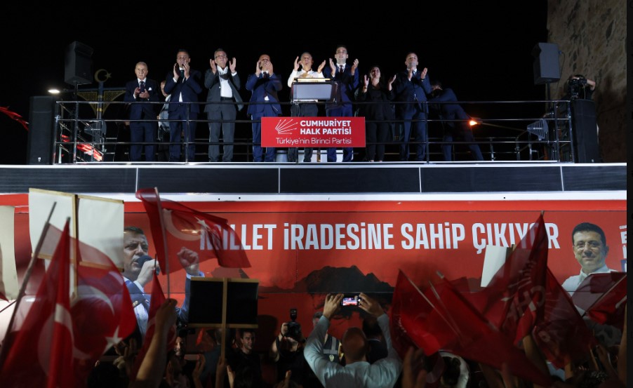 CHP mitingleri sürüyor