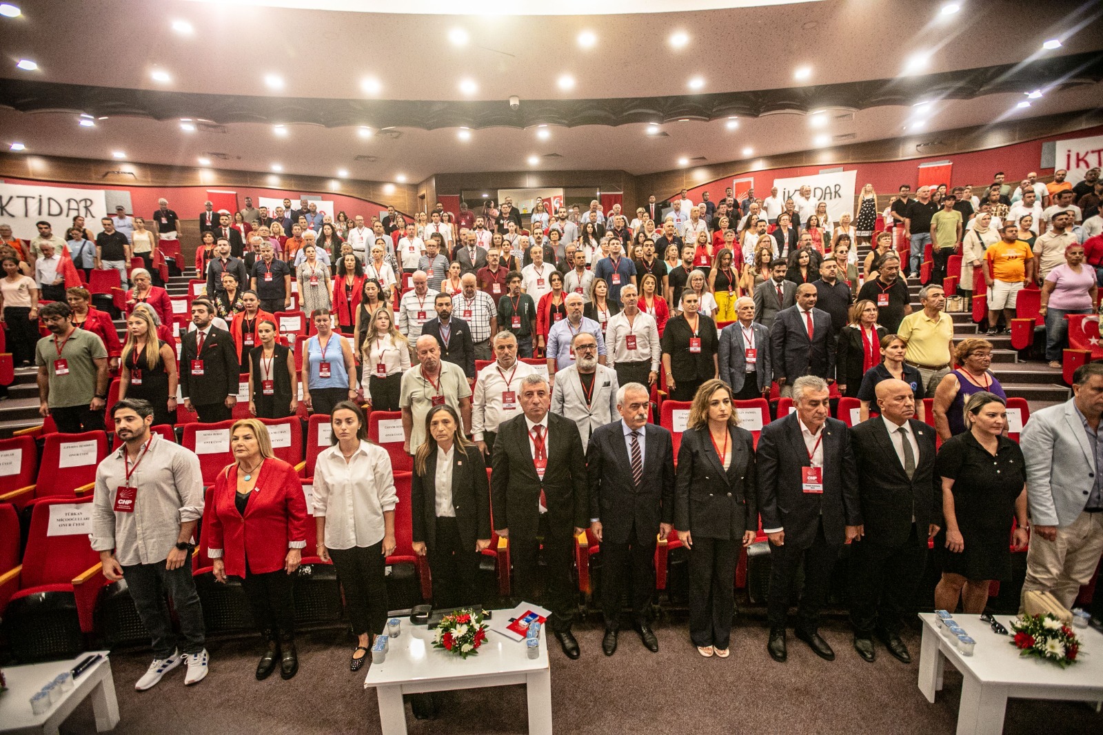 "İktidar yolunda yılmadan yürüyeceğiz"