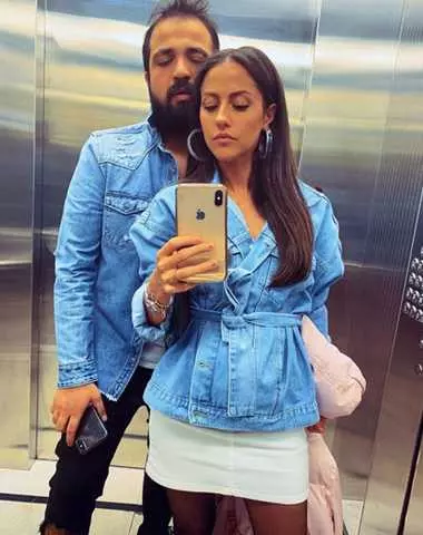 Derya Uluğ Ve Asil Gök 2