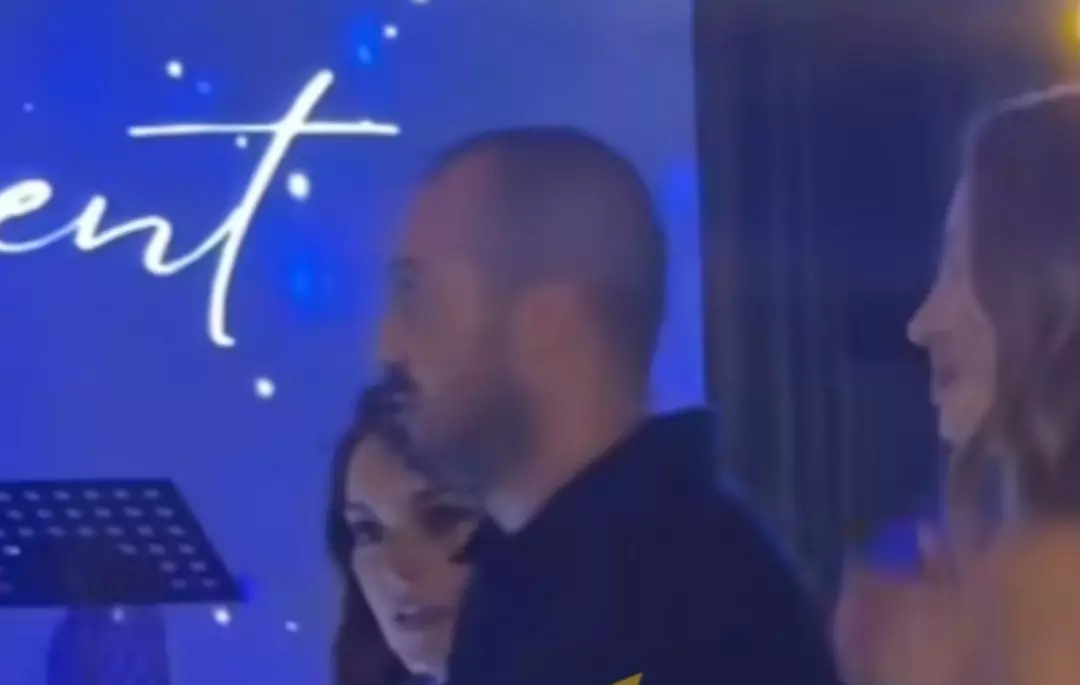 İzmir’de düğünde görüntülendiler