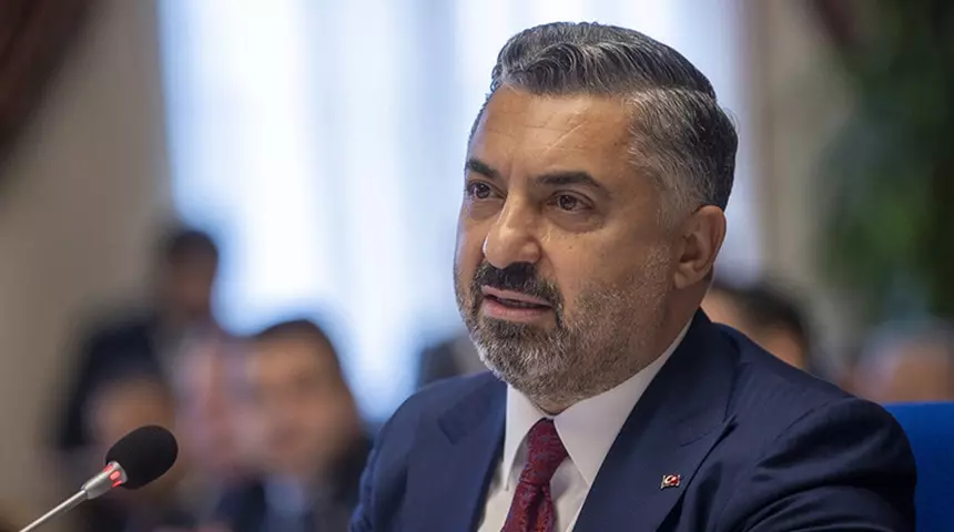 “Aileyi hedef alan yayınlar topluma zarar verir”