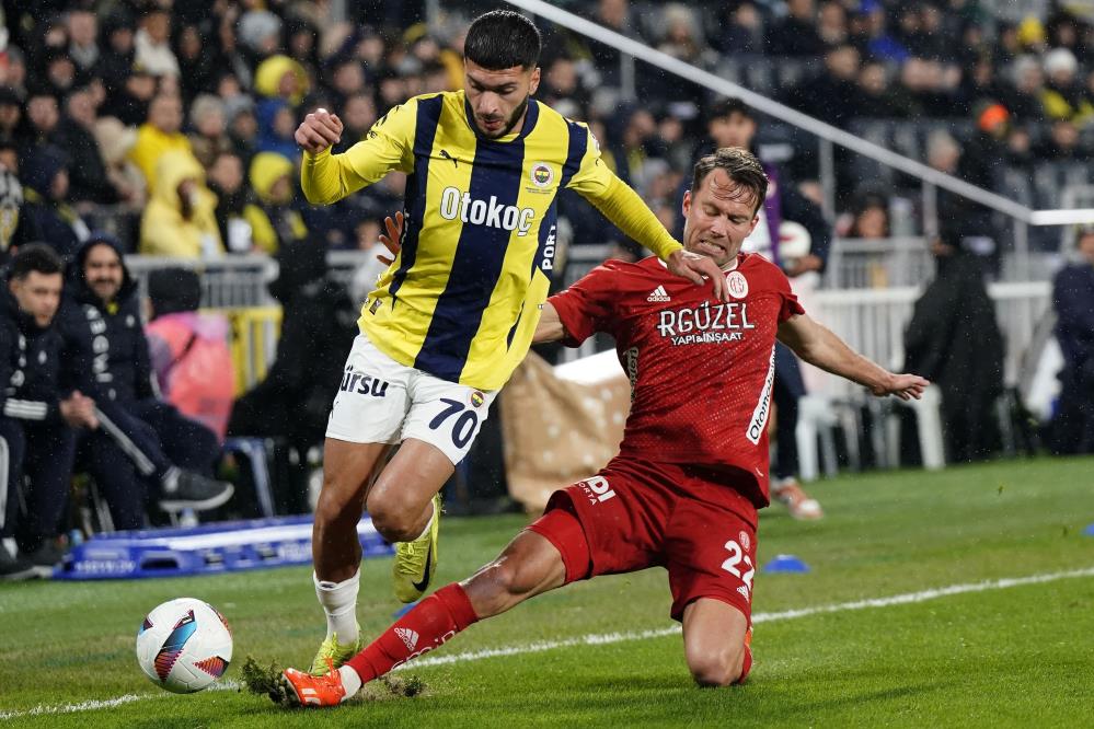 Fenerbahçe Ile Antalyaspor