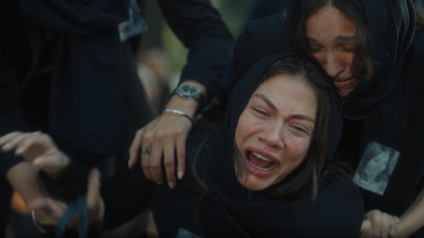 Demet Özdemir'in performansı medyayı salladı