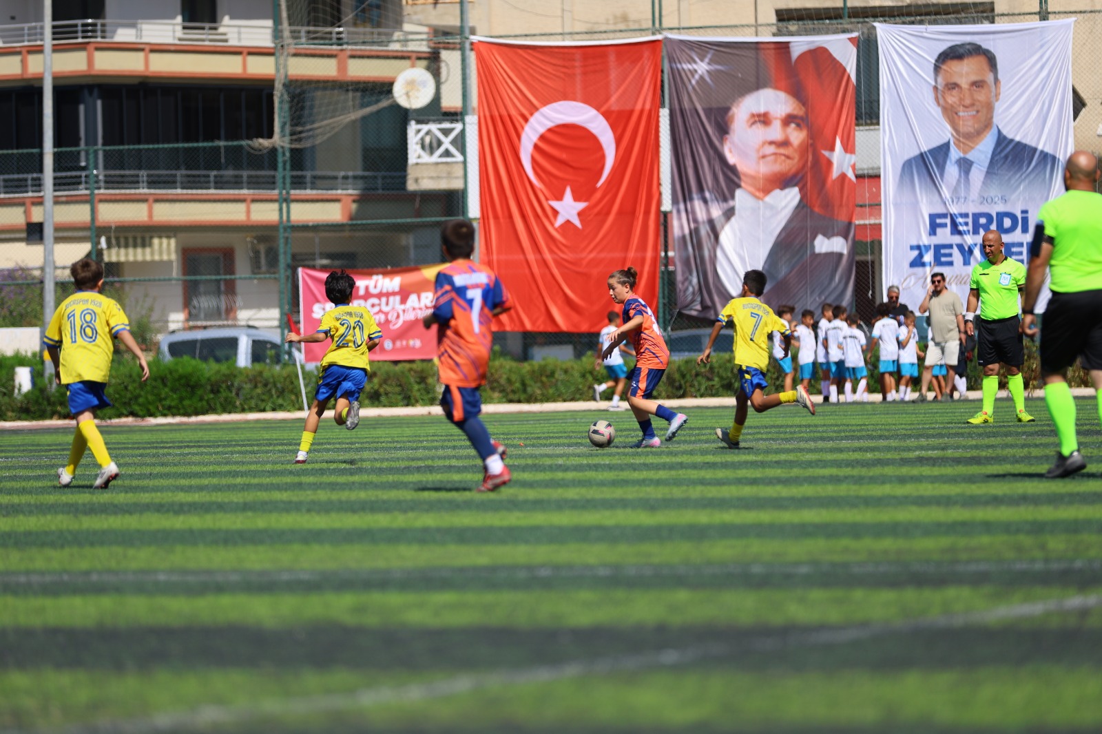 Ferdi Zeyrek Efes Selçuk Futbol Müsabakaları (2)