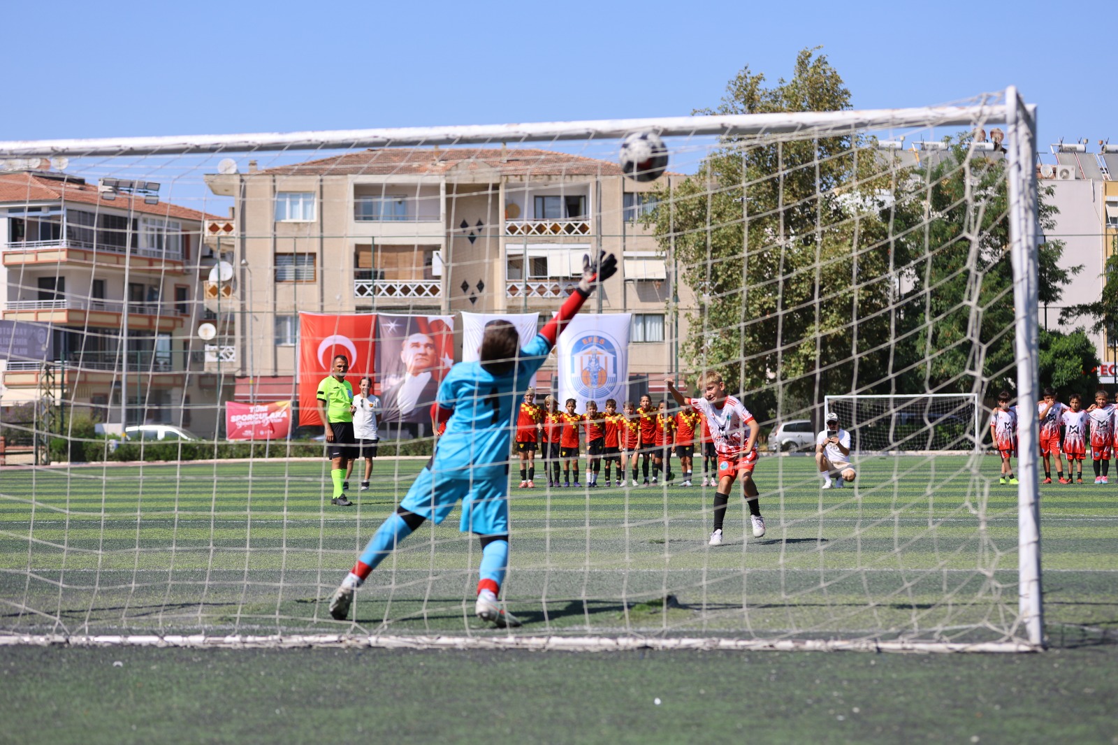 Ferdi Zeyrek Efes Selçuk Futbol Müsabakaları (4)