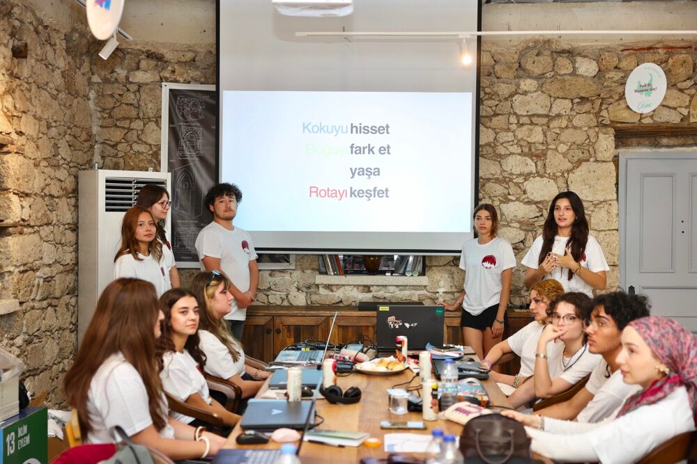 Gençler Çeşme’de “Süvarilerin İzinde, Tarihin Peşinde” Buluştu4