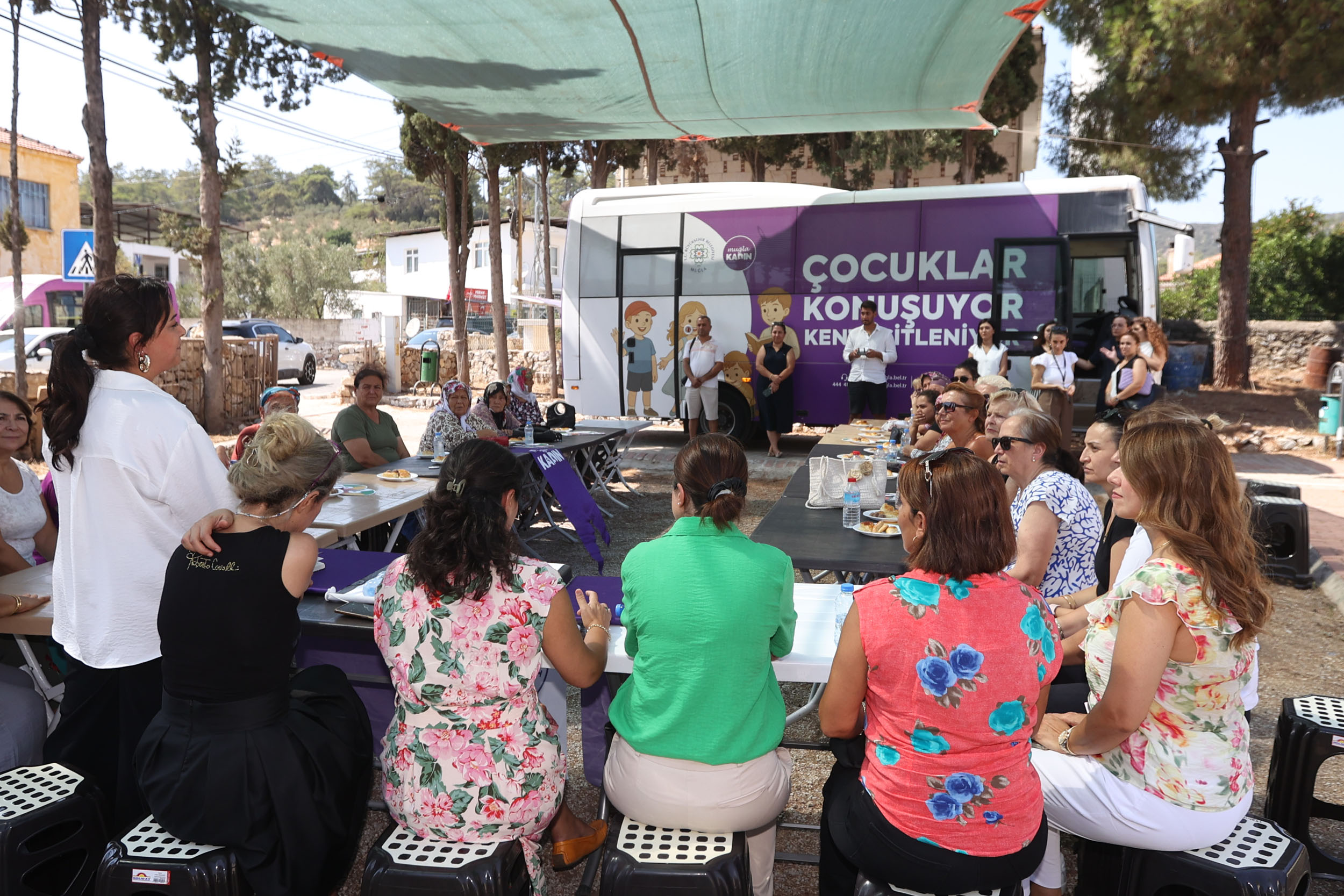 Gezici Da(Ya)Nışma Otobüsü Ile Hizmet Ayağınıza Geliyor (2)