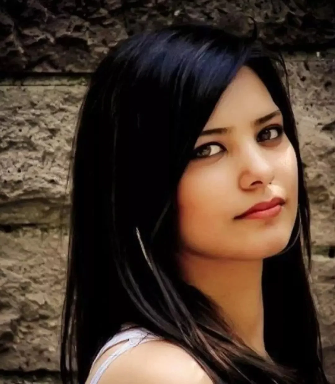 Hazal Filiz Küçükköse Estetiksiz Halleri