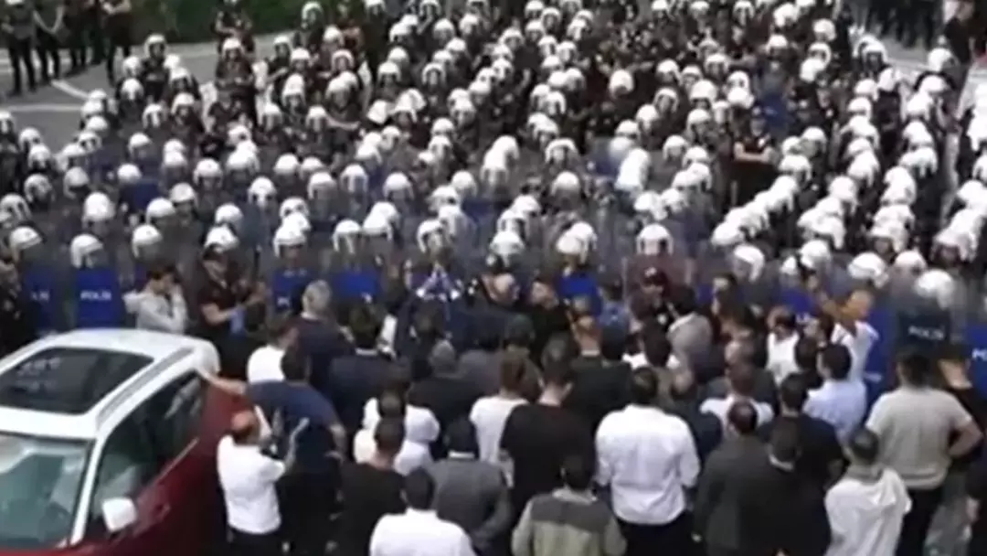 “Biz Türkiye değil miyiz?”