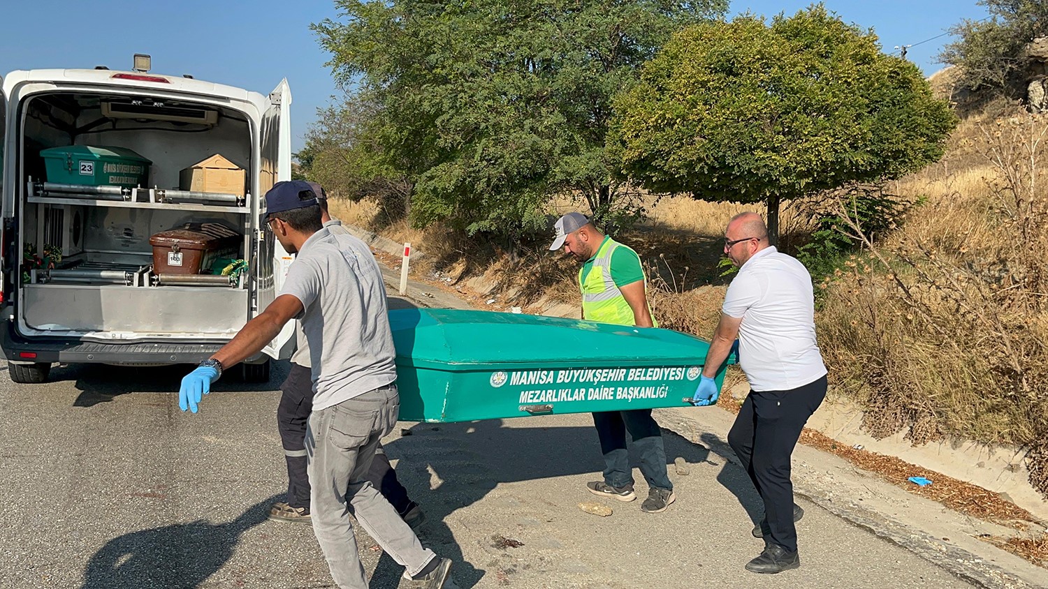 Yaralı çocuklar hastaneye kaldırıldı