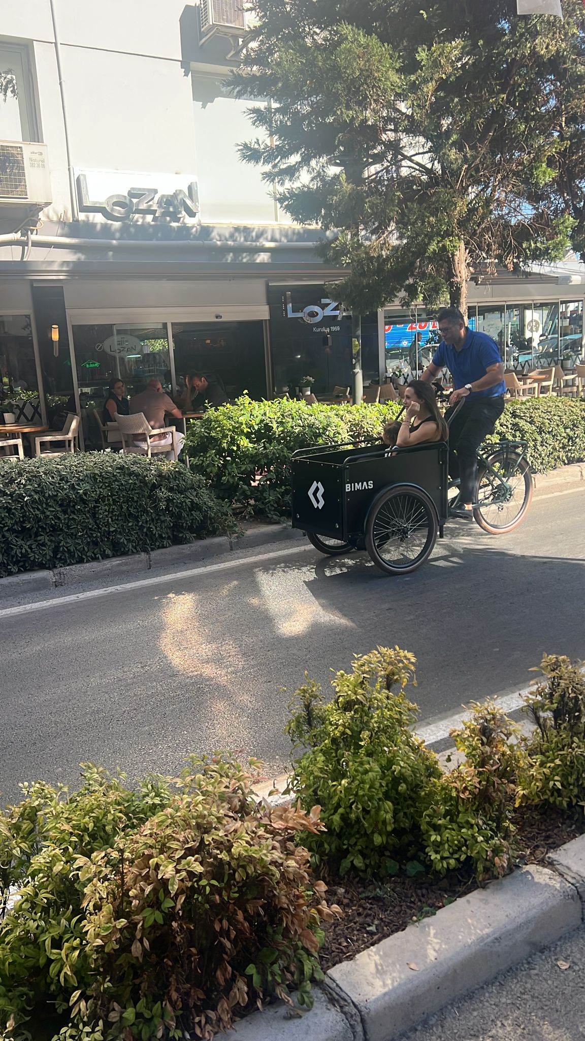 Sergiler ve tanıtım stantları büyük ilgi gördü