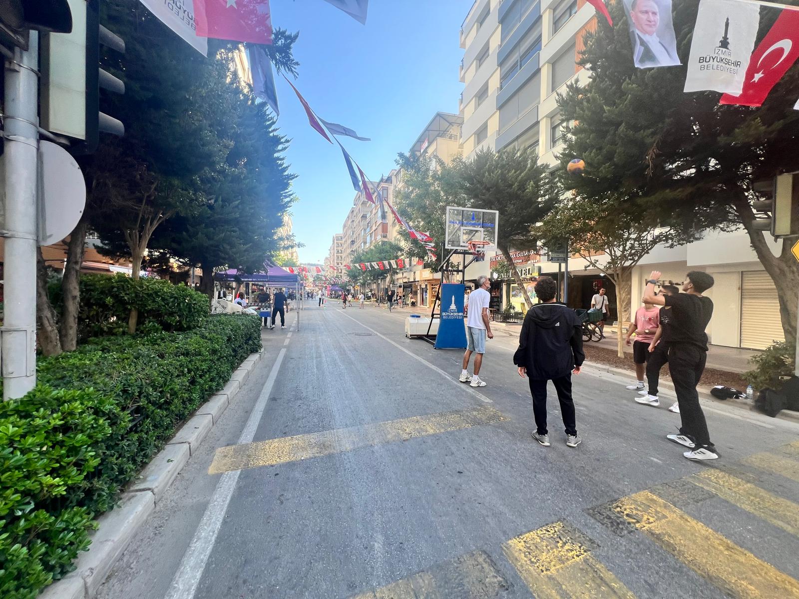 Sergiler ve tanıtım stantları büyük ilgi gördü