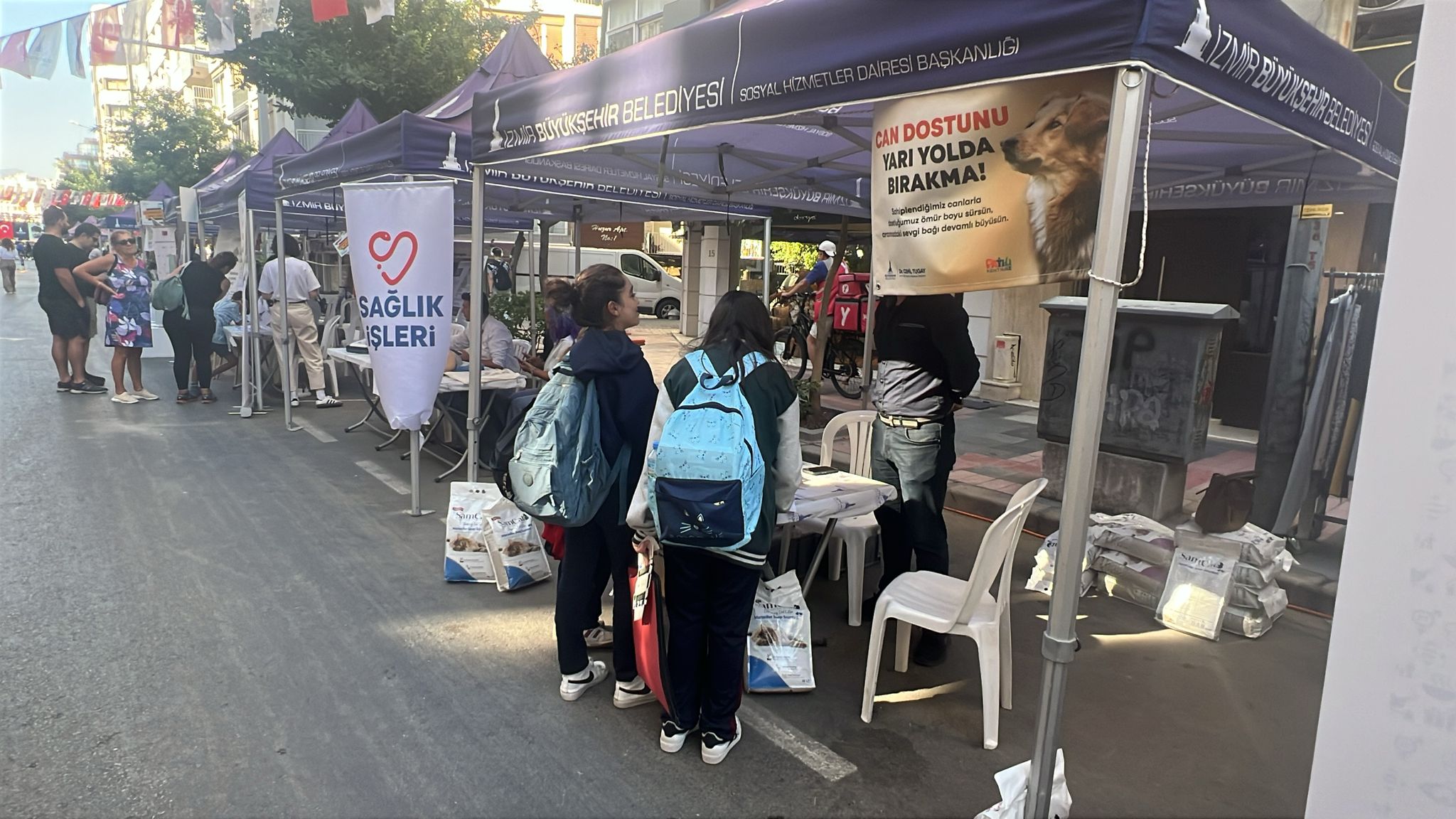 Sergiler ve tanıtım stantları büyük ilgi gördü