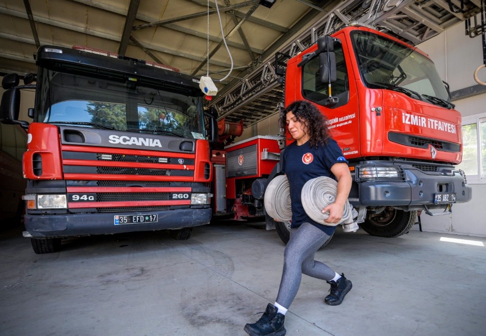 İtfaiye garajı antrenman sahasına dönüştü