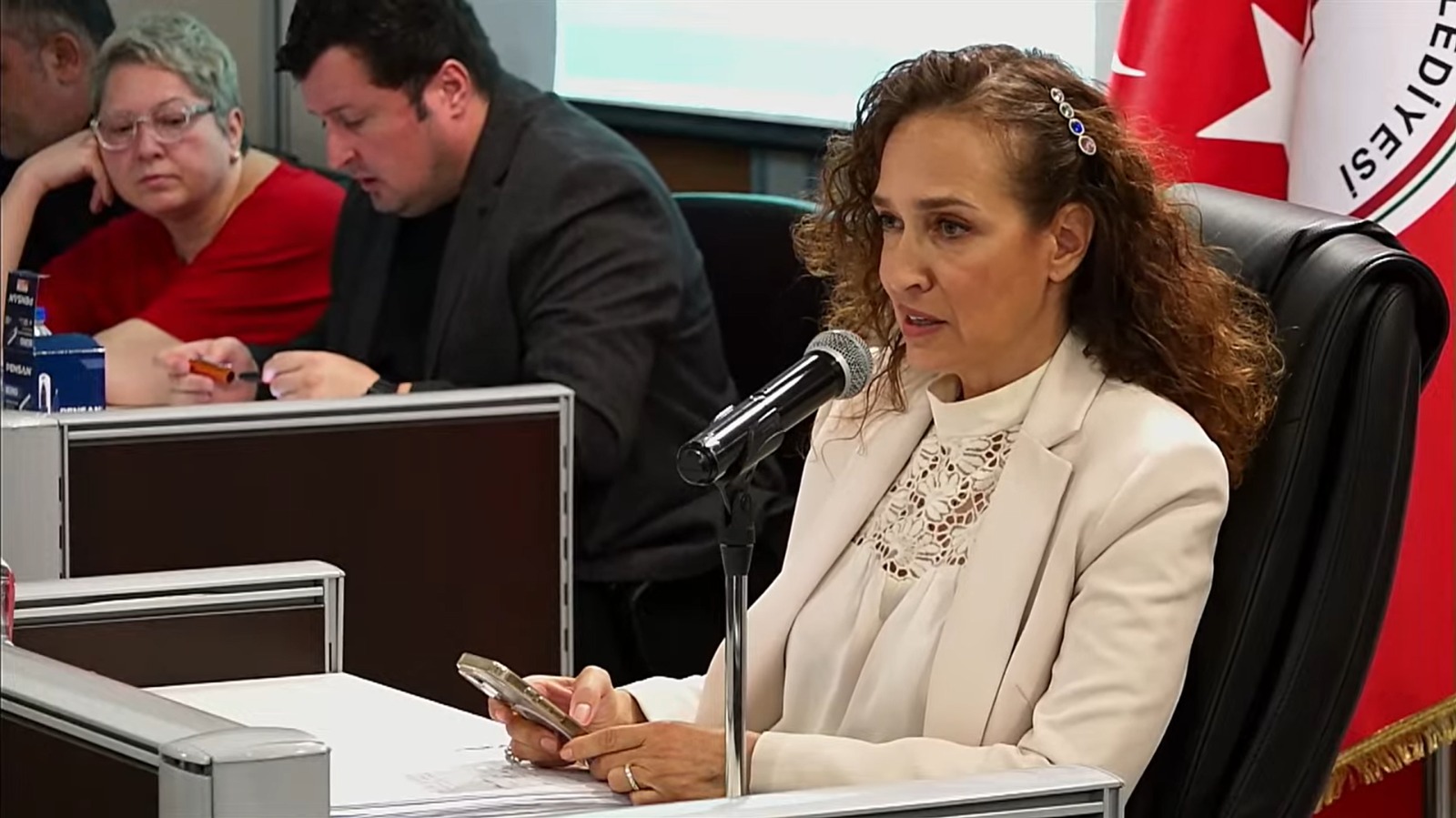 "Para basacak bir görevimiz yok"