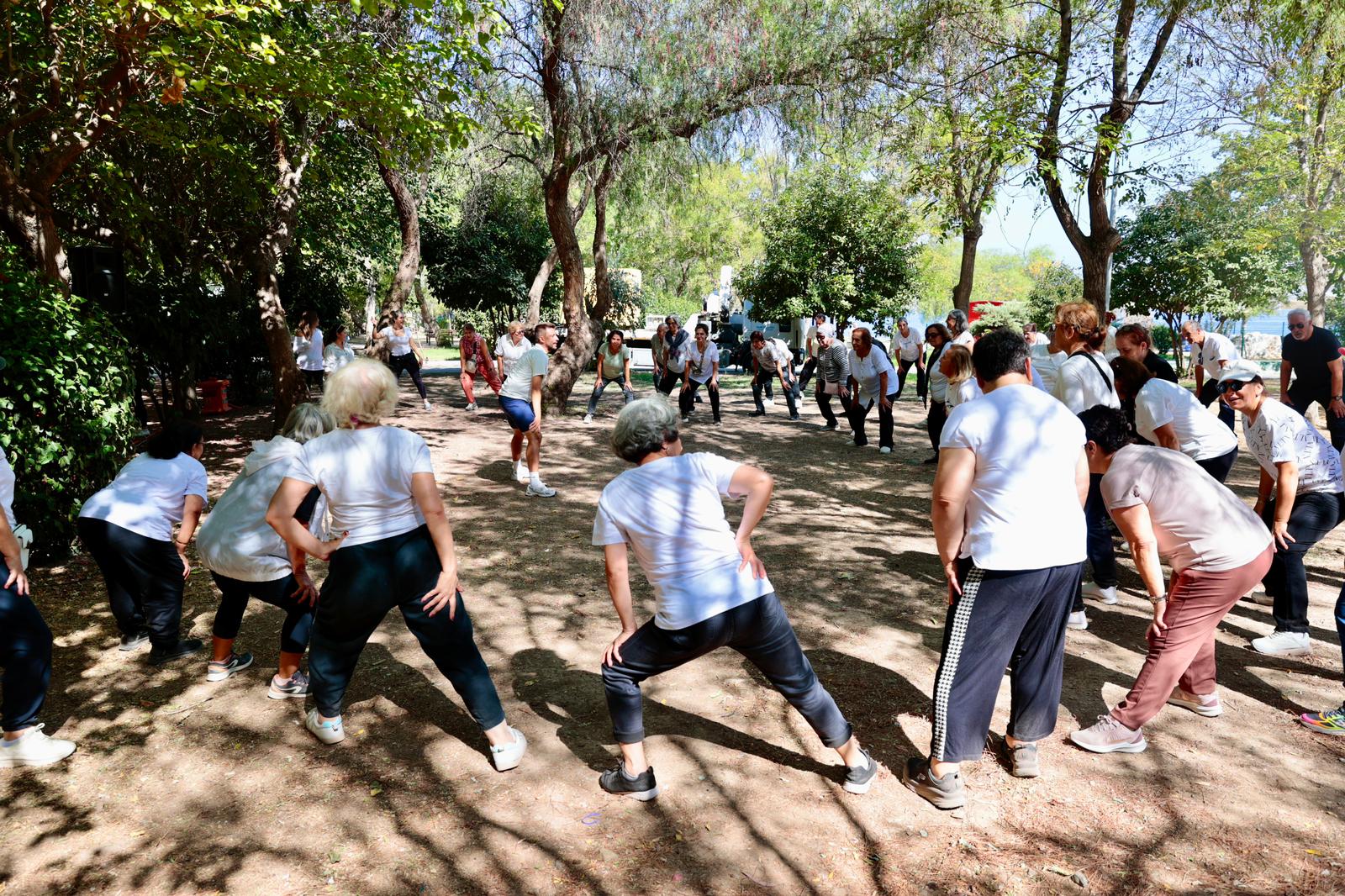 Konak’ın Çınarları Avrupa Hareketlilik Haftası’nı Kutladı (5)