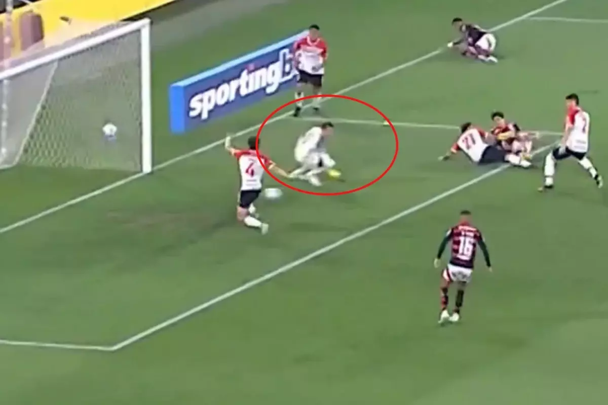 Muslera 16. Saniyede Gol Yedi