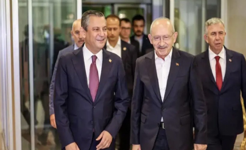 Ofis çıkışında sessiz kaldı