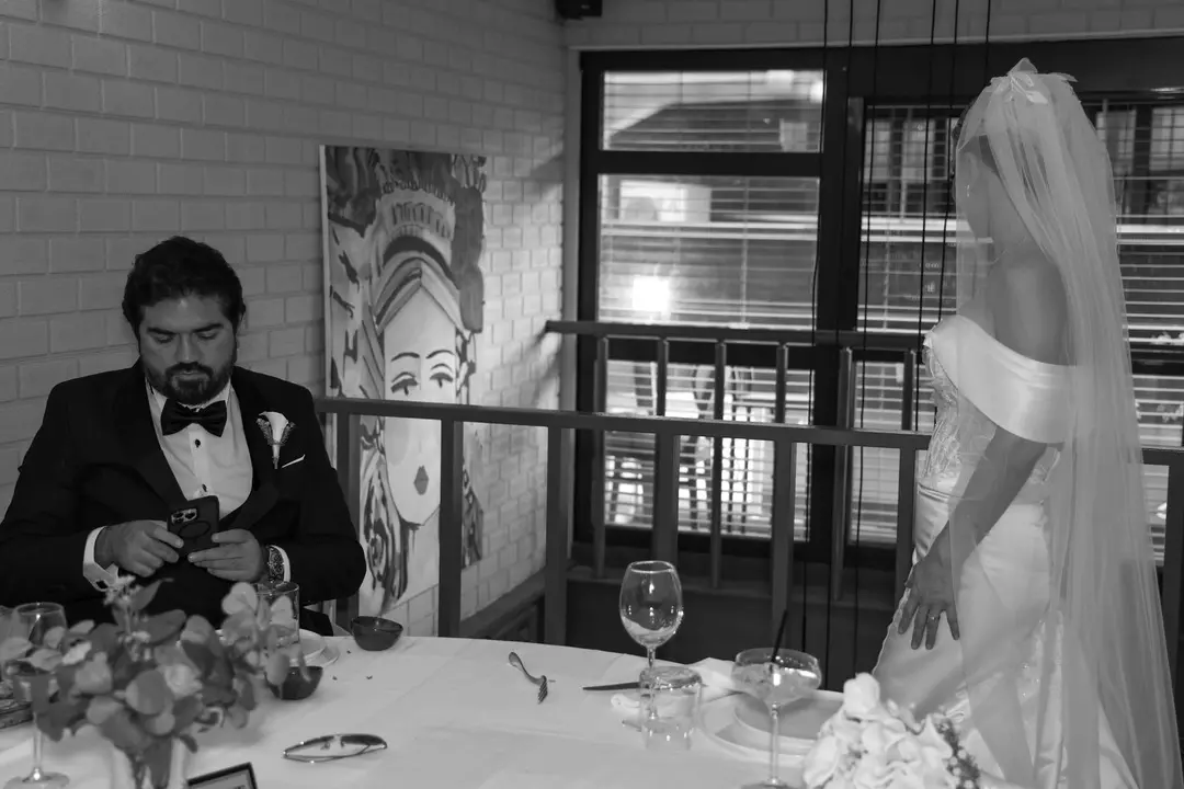 Sessiz sedasız evlenmişti