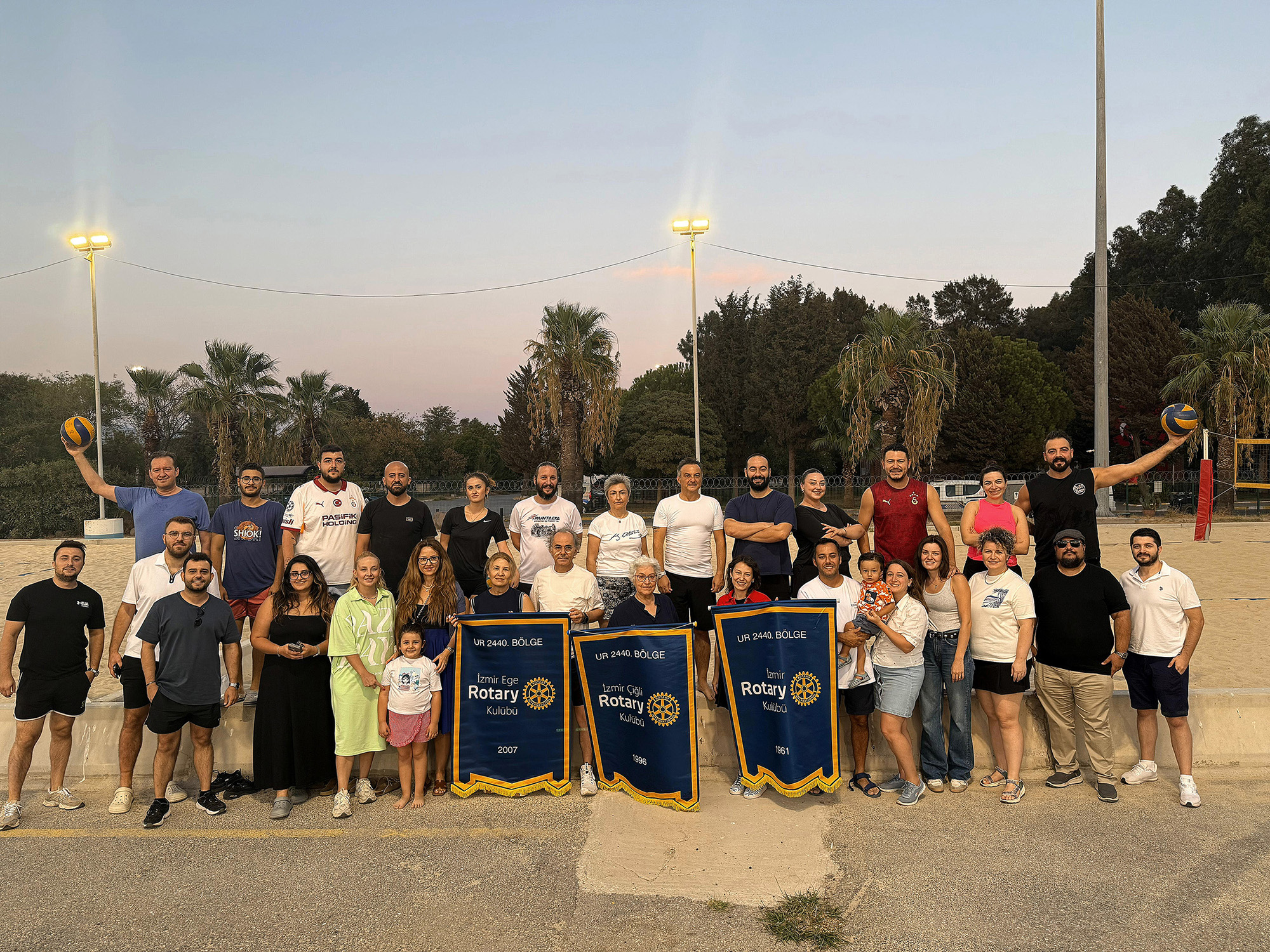 Rotary’den Çocuk Felciyle Mücadele İçin Plaj Voleybolu Turnuvası Foto (1)