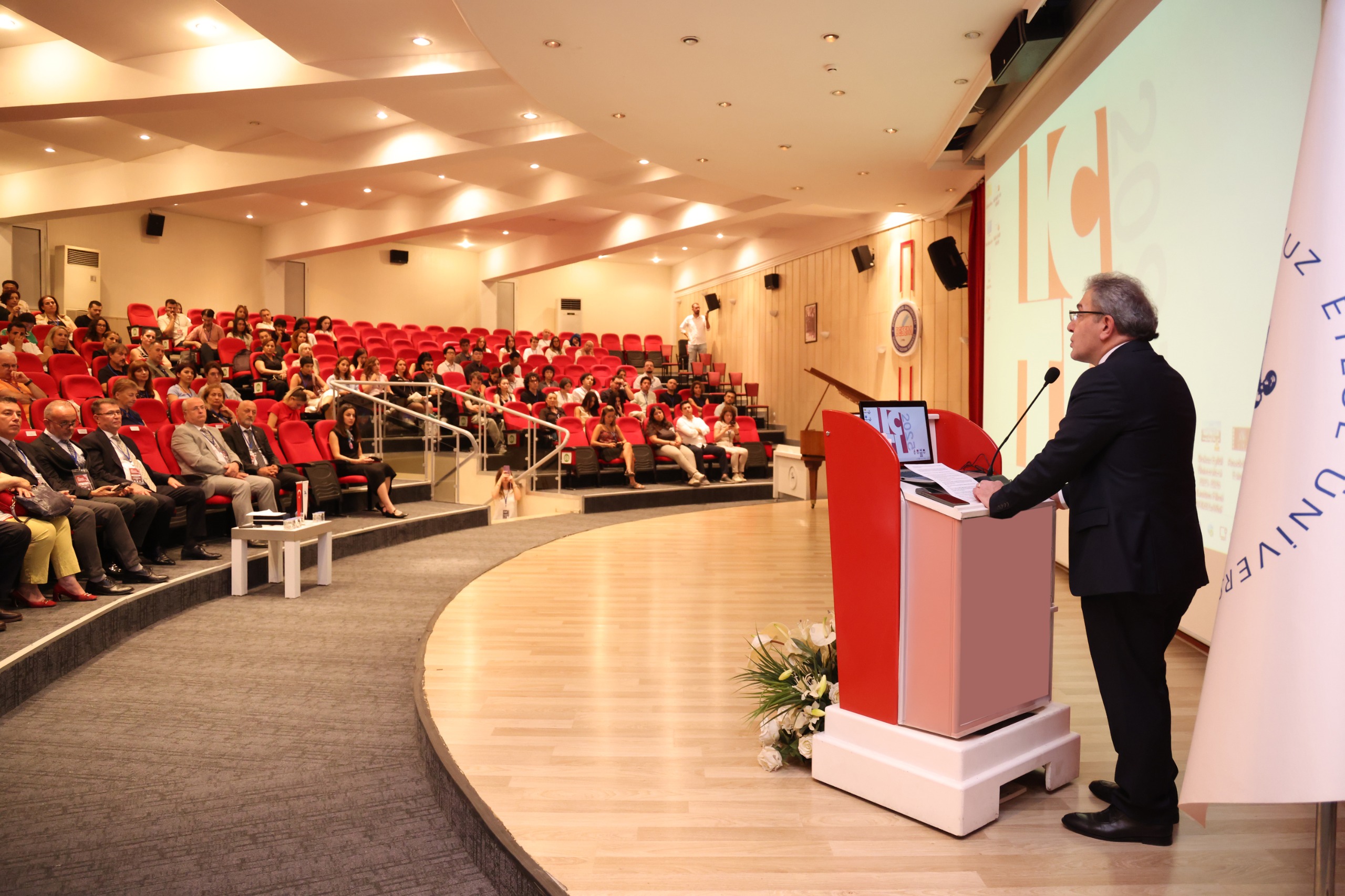 Uluslararası Türk Dilbilim Kurultayı 21 Yıl Sonra Yeniden Deü'de (2)