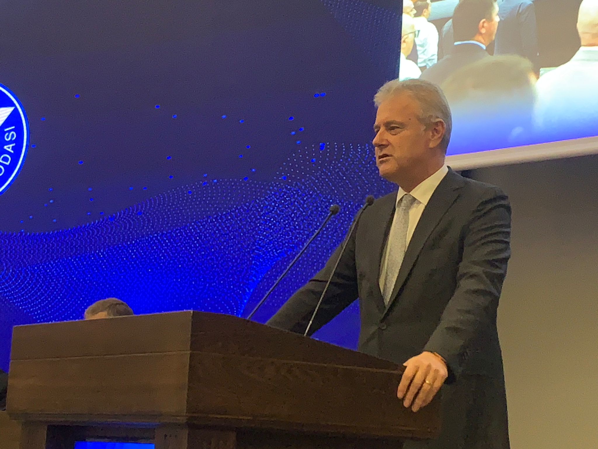 İZTO Başkanı Mahmut Özgener eylül ayı meclis toplantııs