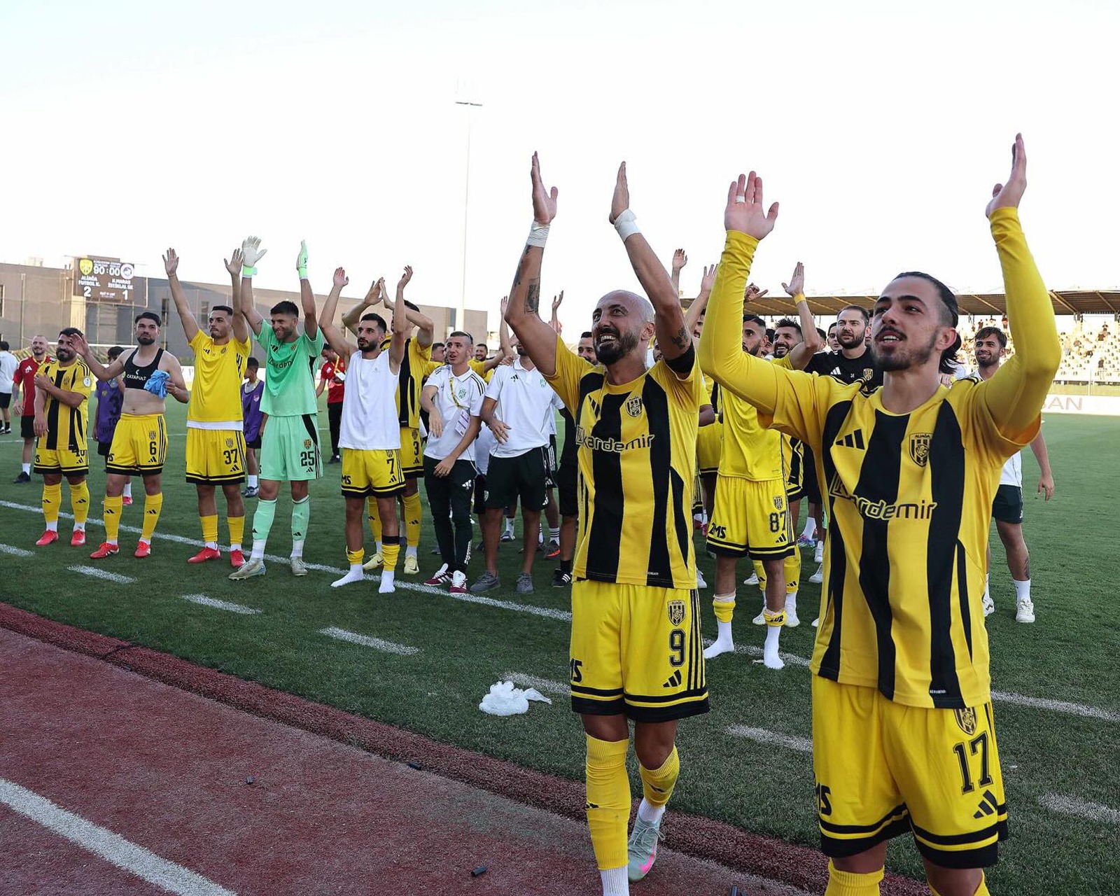 Sarı-Siyahlıların kale ve hücumda ezici üstünlüğü