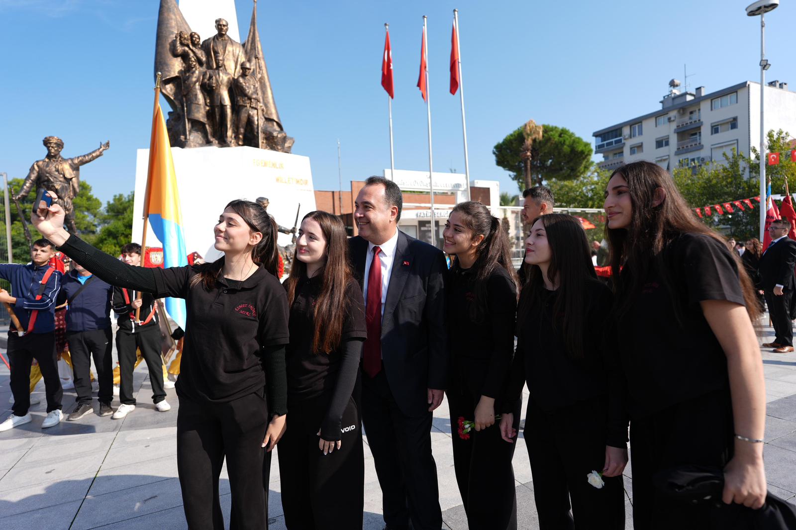 Atatürk’ün Manisa’ya Gelişinin 100. Yılı Kutlandı (35)